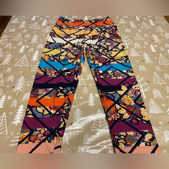 🌺3 for $30🌺LuLaRoe stretchy leggings, size XS. (PT10) - Picture 1 of 6